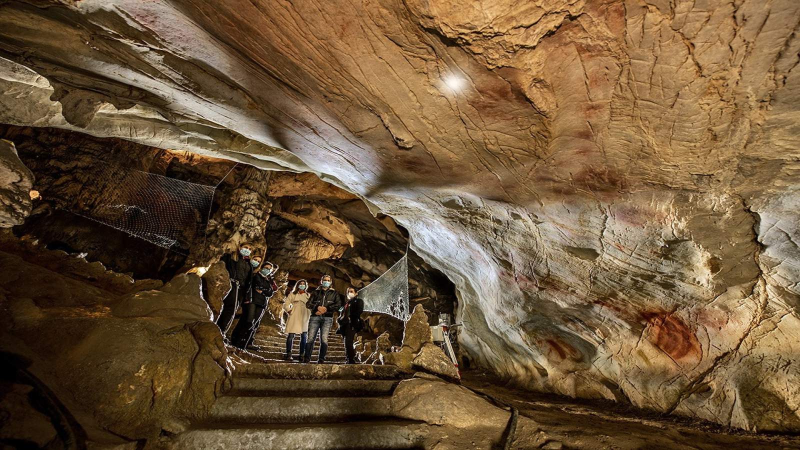 Can show caves in Texas and around the world survive after COVID-19?