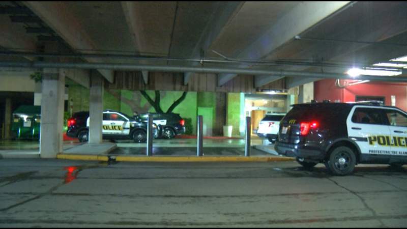 SAPD: Man, juvenile arrested after breaking into North Star Mall, stealing $2,000 in jewelry