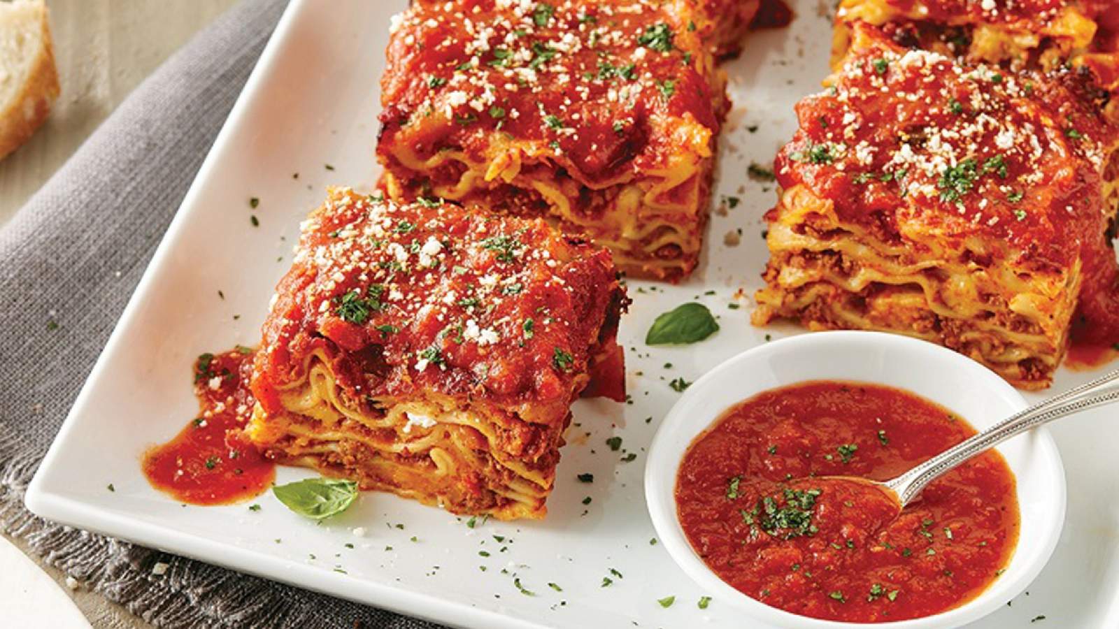 Recipe: Carrabbas lasagna