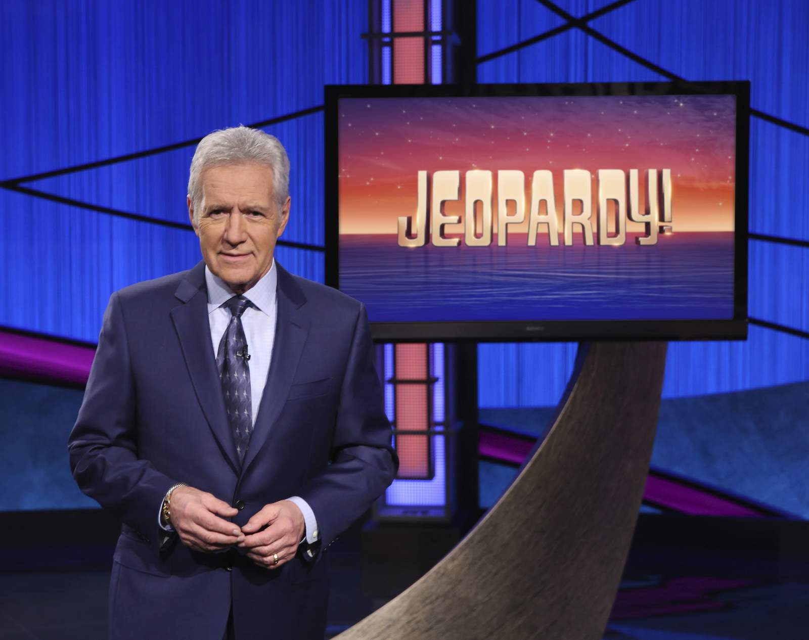 ‘Jeopardy!’ host Alex Trebek dead at 80 after battle with pancreatic cancer