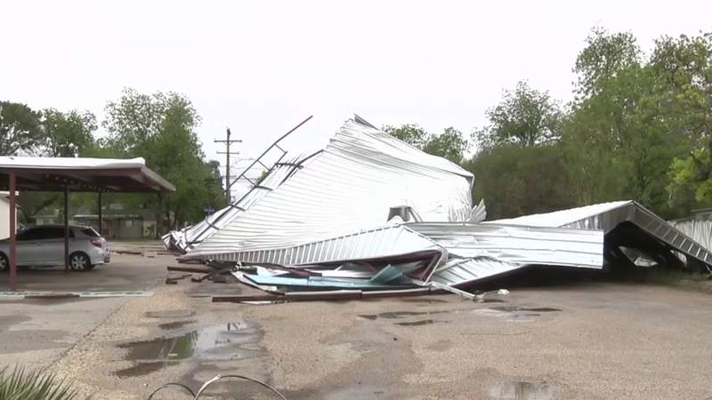 Hondo residents cleaning up after Wednesday’s severe storm