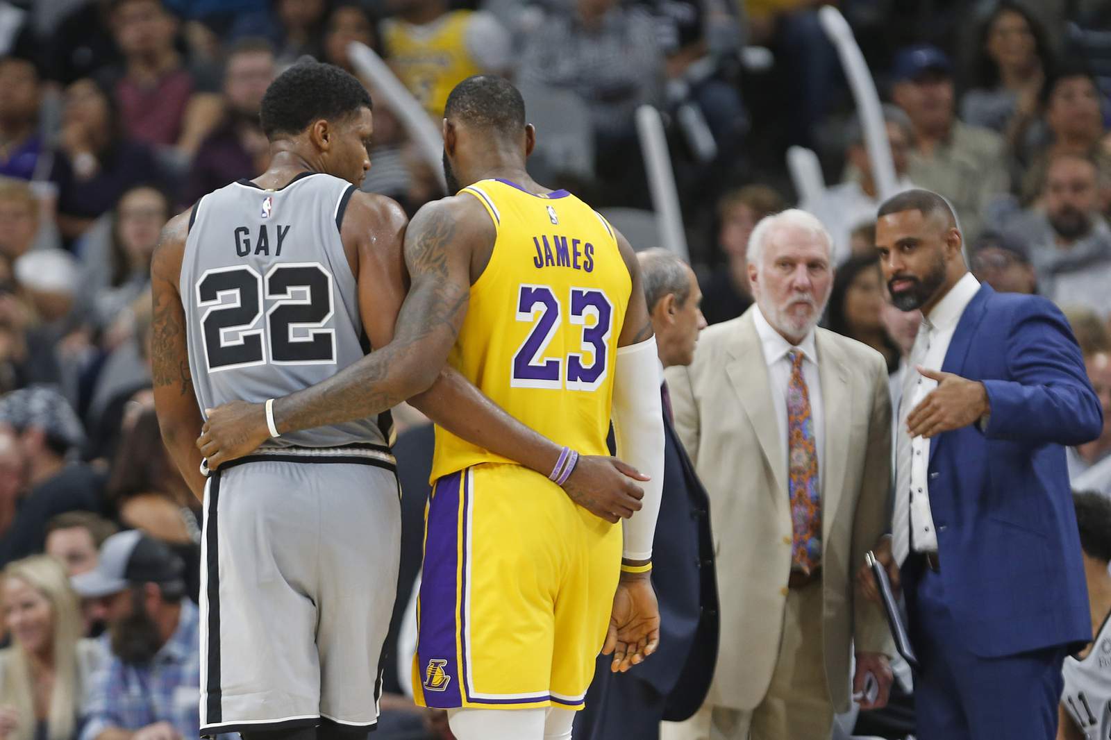 Spurs to start homestand against defending champion Los Angeles Lakers