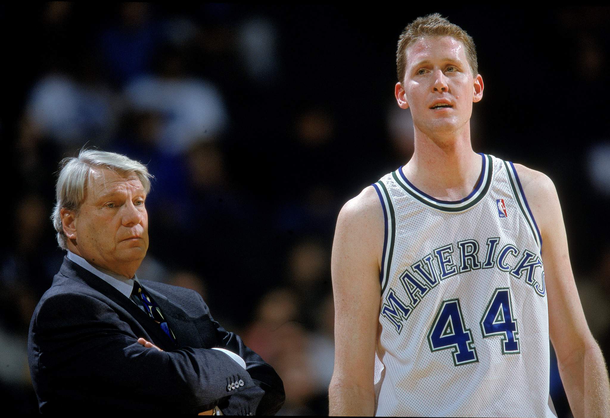 Ex-NBA player Shawn Bradley paralyzed in cycling accident