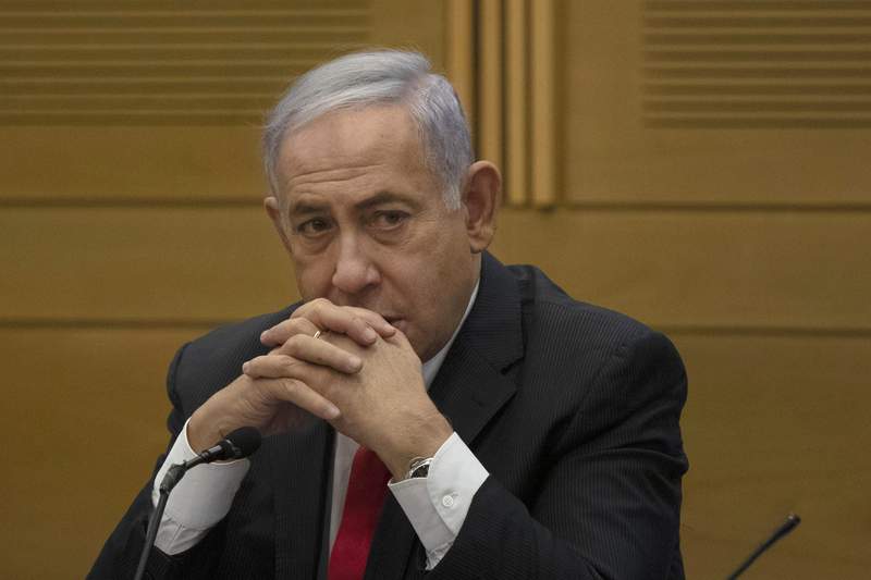 Israel urges Netanyahu return gifts; he denies keeping them