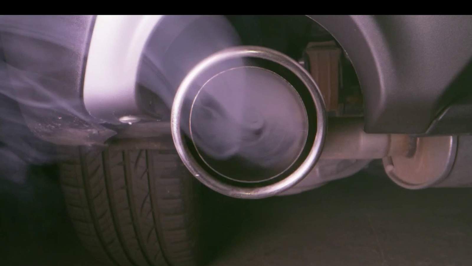 SAQ: Are there San Antonio laws about noise-making mufflers?