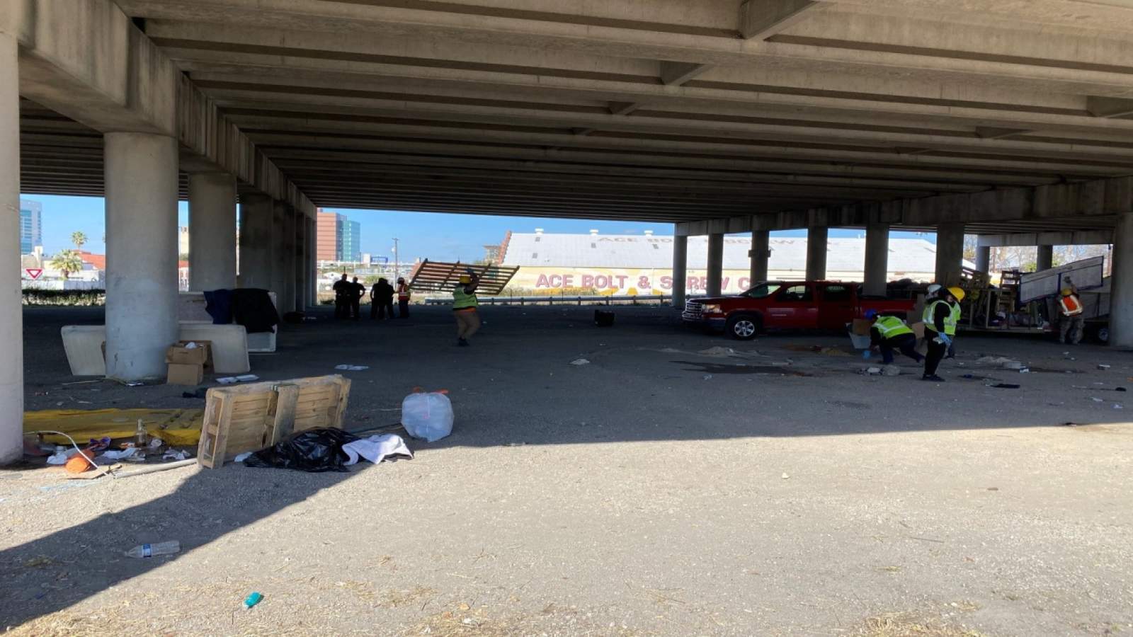 Homeless camp in downtown San Antonio shut down by city