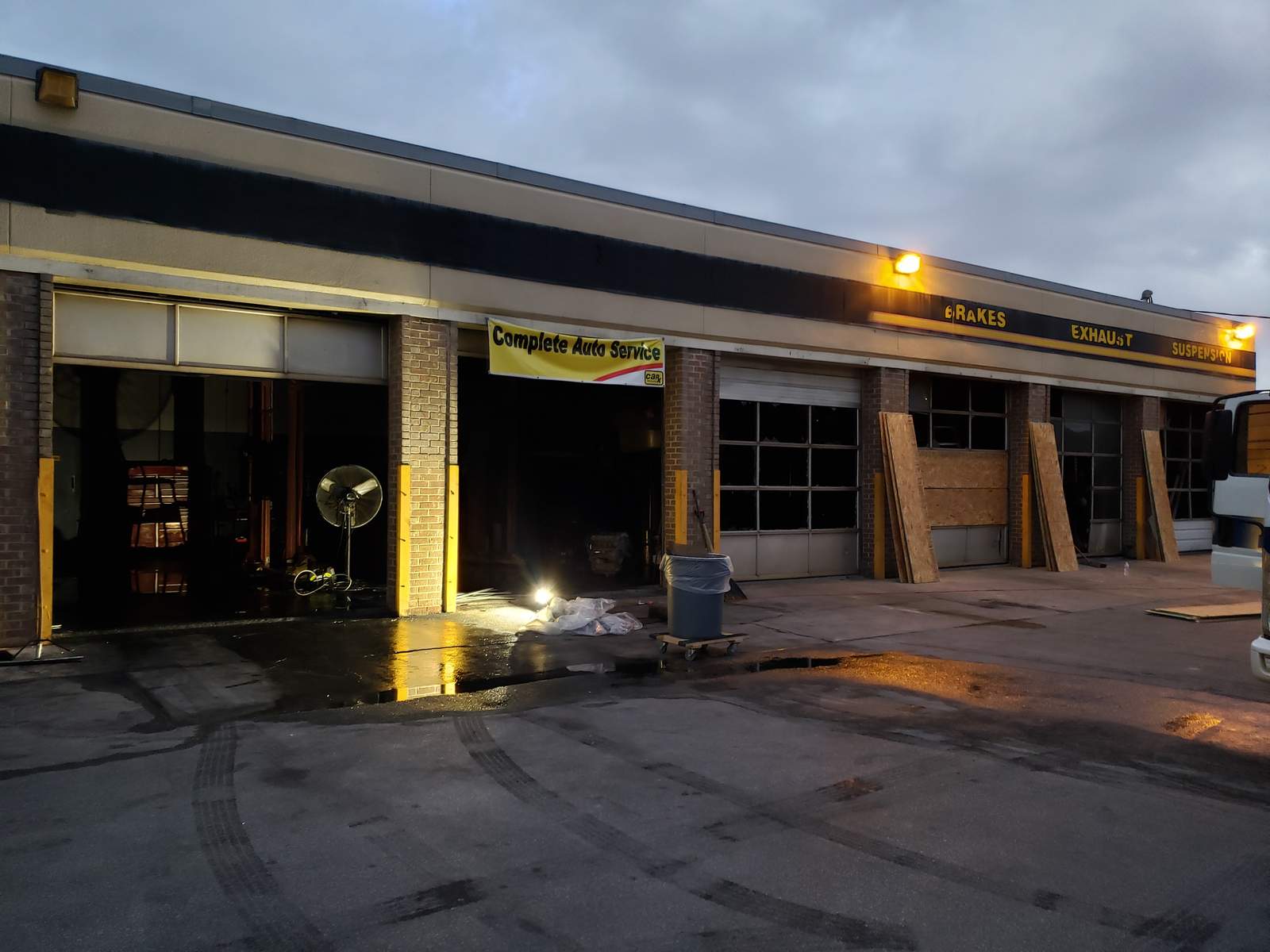 Quick response to auto shop fire may have prevented worse problems