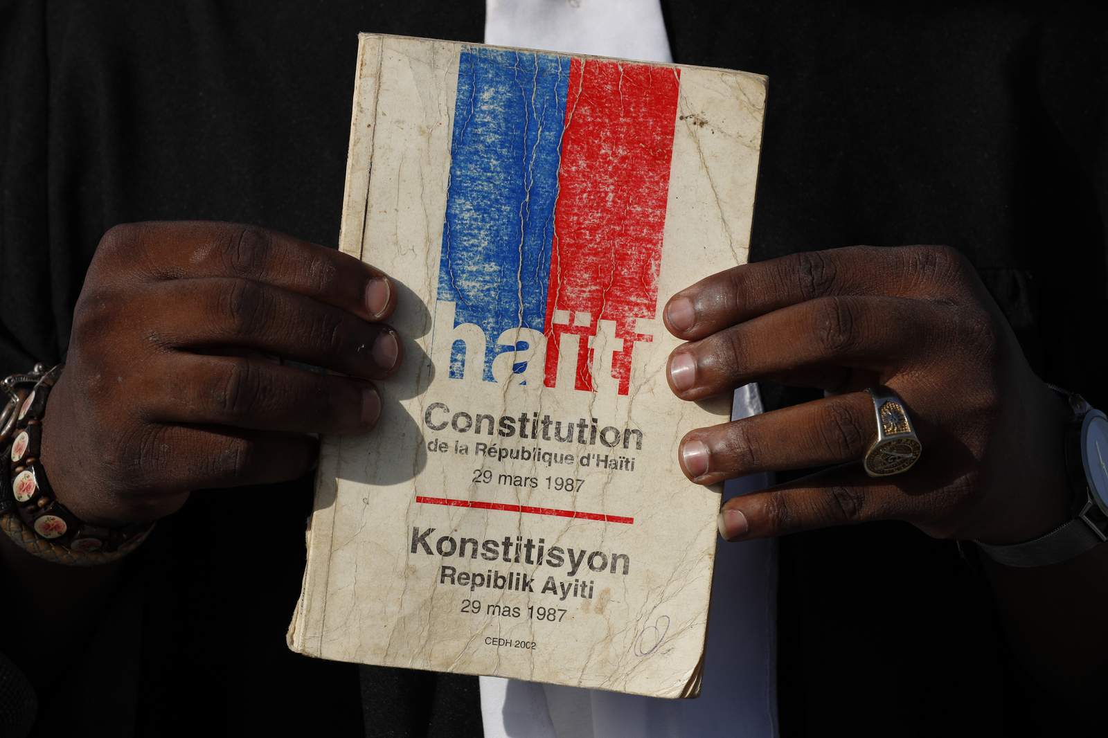 Haiti opens debate on proposed constitutional changes