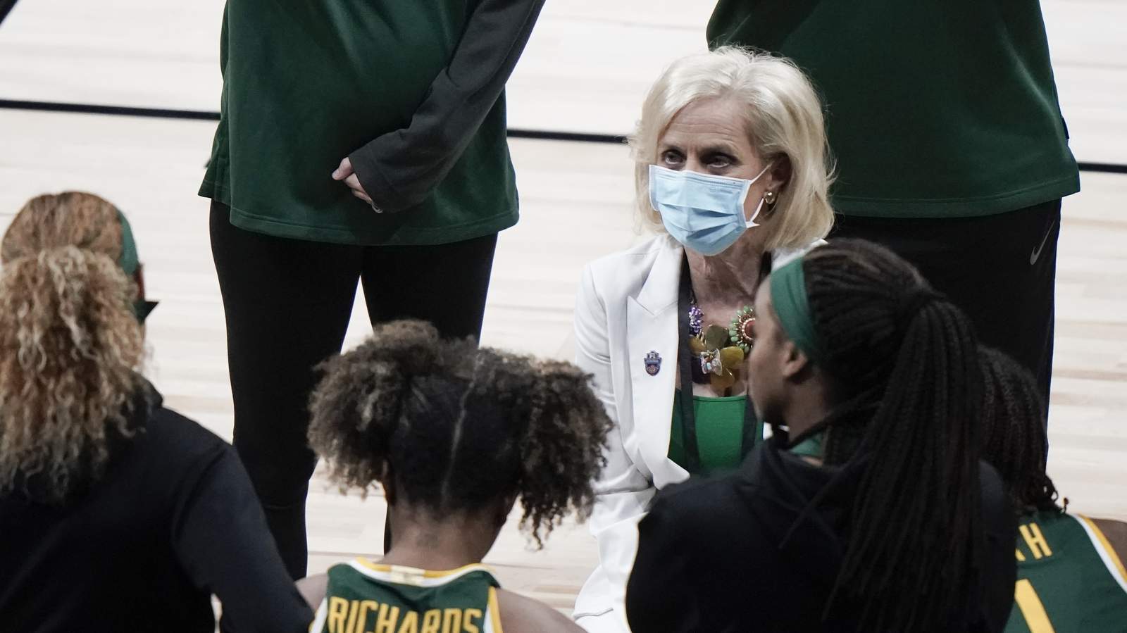 Baylor coach calls for end of COVID-19 testing for Final Four, implies players should participate if they test positive