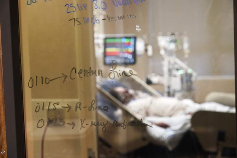 Ida vexes Louisiana hospitals brimming with virus patients