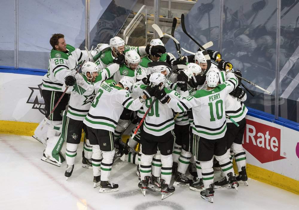 Stars, Lightning meet in nontraditional Stanley Cup Final