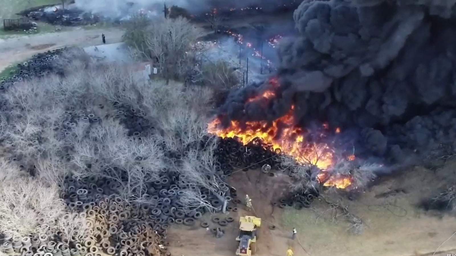 Massive tire fire in Atascosa County continues to burn