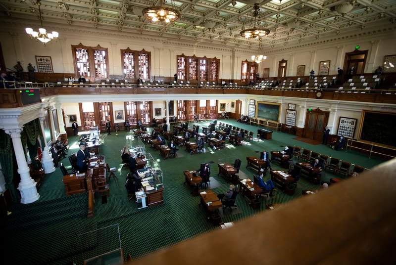 Texas Senate opens redistricting debate with proposed map one senator labels “intentional discrimination”