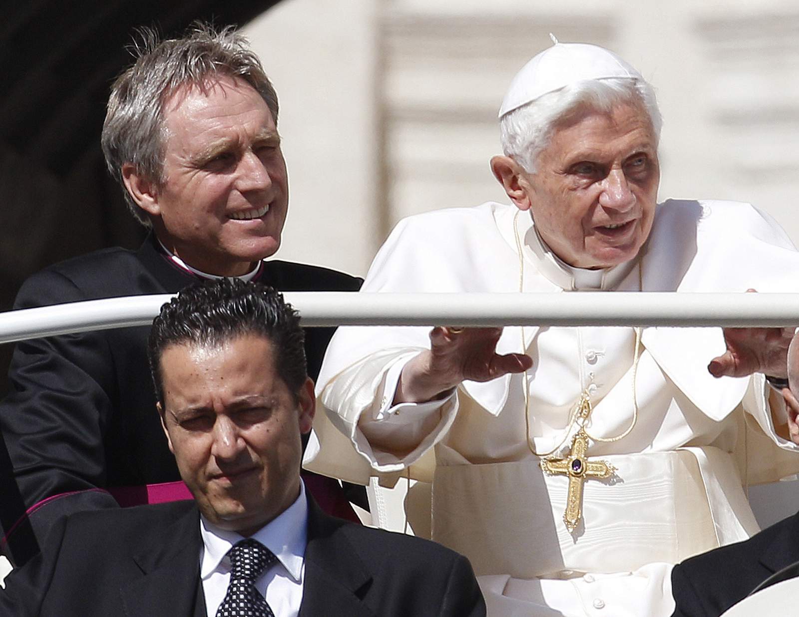 Vatican butler convicted in Benedict XVI leaks case dies