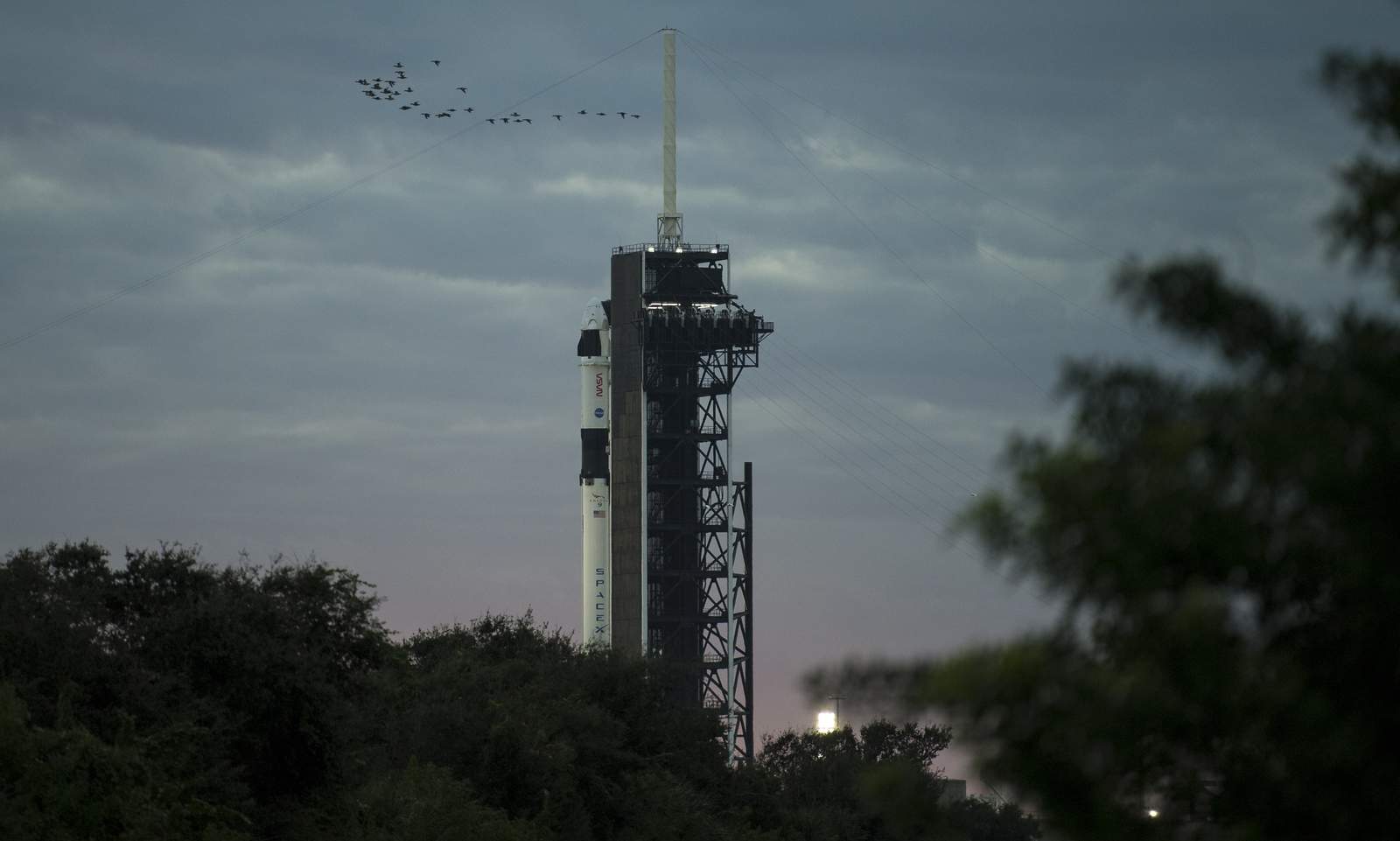 NASA launches SpaceX to International Space Station