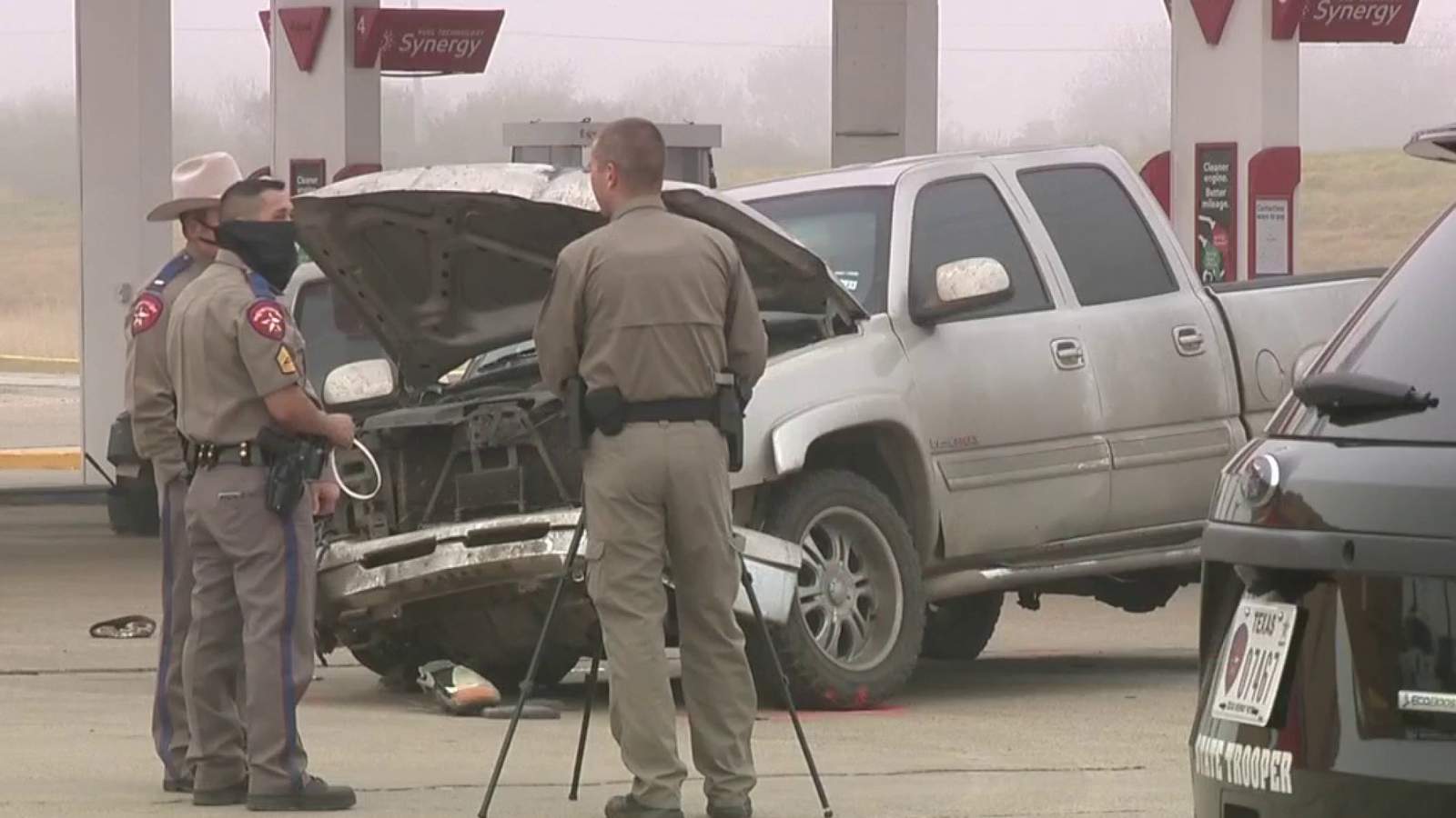 Suspected human smuggler crashes pickup into gas pumps following chase in south Bexar County