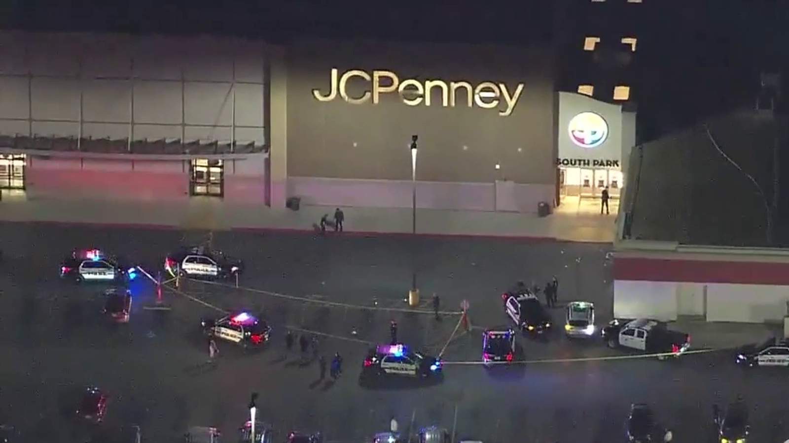 Four people shot at South Park Mall, suspects still not caught