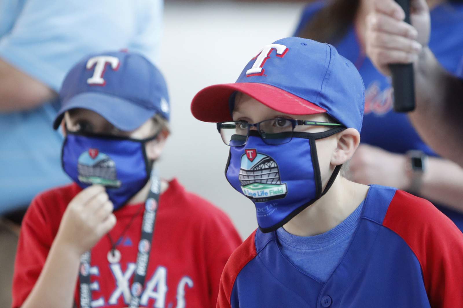 Fans to be allowed at World Series, NLCS in Arlington, Texas
