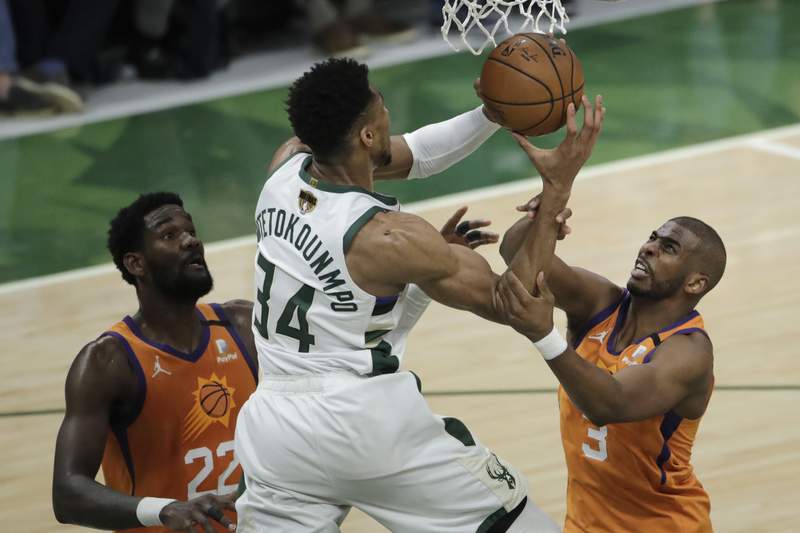 Back in Phoenix, back to even: Suns, Bucks ready for Game 5