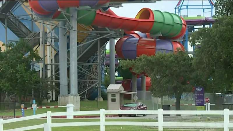 Splashtown closing after 37 years? City Council approves zoning change for Cavender car dealership