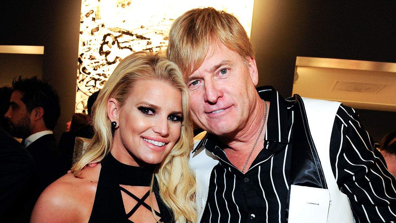 Jessica Simpson Recalls Dad Bringing a Male Model She Didn't Know to
