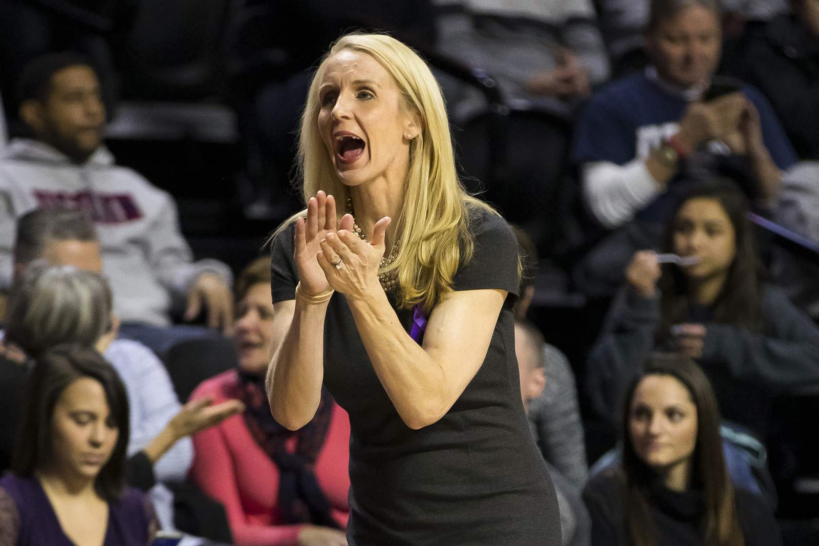 Vanderbilt hires Shea Ralph from UConn as new women's coach