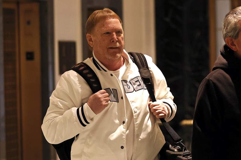 Raiders owner: Team wasn't targeted in email investigation