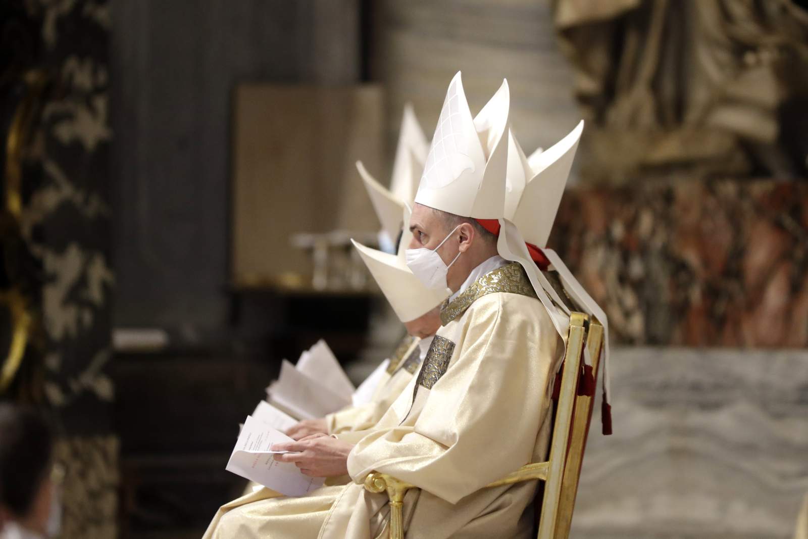 Pope celebrates surprise Holy Thursday with ousted cardinal