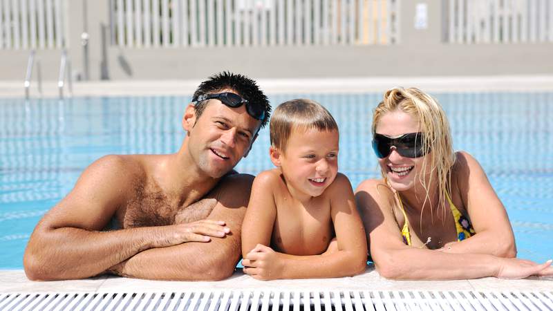 4 misconceptions and truths over summer pool safety