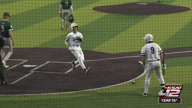 HIGHLIGHTS: Smithson Valley baseball tops Reagan in game 1, Navarro battles Canyon Lake