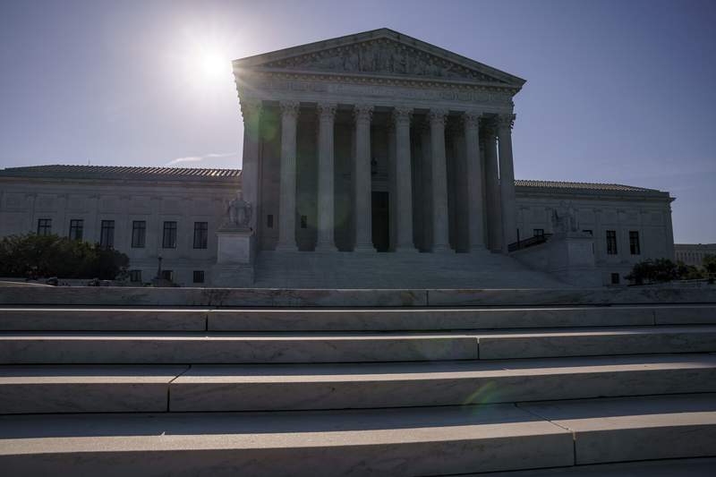 Supreme Court says no right to hearing for some immigrants