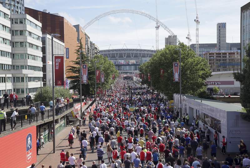 'No zero risk': UK move to increase Wembley fans questioned