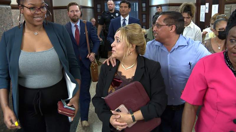 Judge in Barrientes Vela case to weigh evidence on whether comments from DA’s former consultant tainted upcoming trial