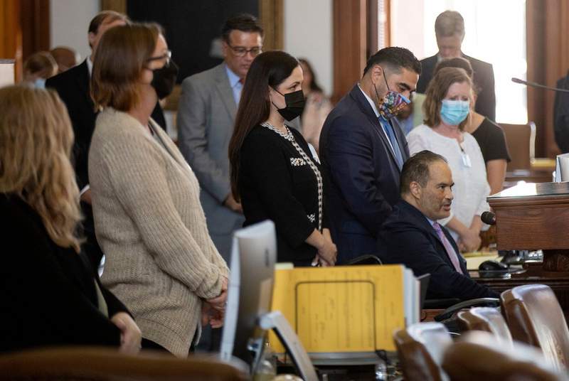 Analysis: Texas lawmakers have two contentious voting fights ahead — if they can stay in the same room