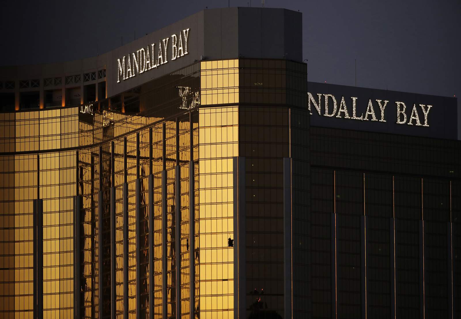 Judge approves $800M Las Vegas shooting settlement