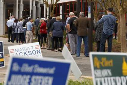Federal court tosses suit brought by Texas Democrats seeking to revive straight-ticket voting
