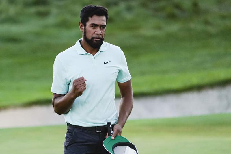 Tony Finau ends 5-year drought and wins Northern Trust