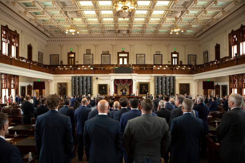 With feelings raw over voting bill's demise, Texas Legislature wraps up — for now