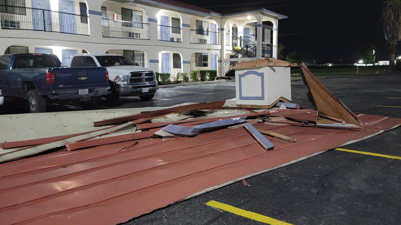 Heavy damage, reports of injuries from strong winds in Southeast Bexar County