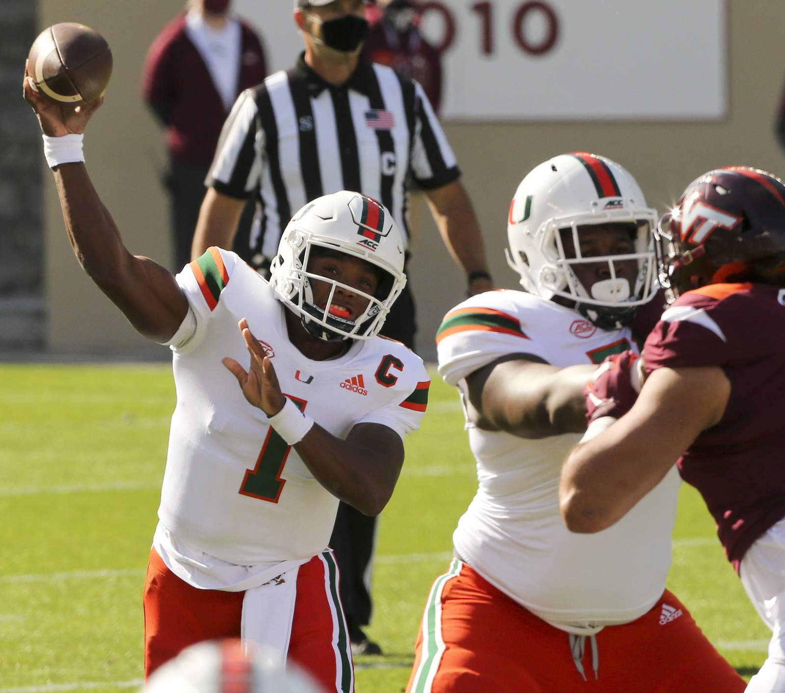 No. 9 Miami rallies behind King, D to be beat VTech 25-24