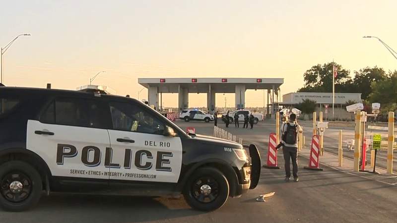 Mexican nationals stranded after Del Rio Port of Entry shut down due to migrant surge