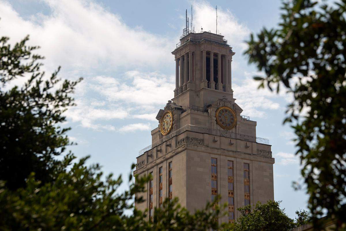 UT-Austin won’t require SAT or ACT scores for 2022 applications due testing limitations because of COVID-19